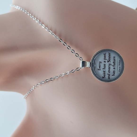 Silver Inspirational Pedant Necklace - Picture 1 of 4